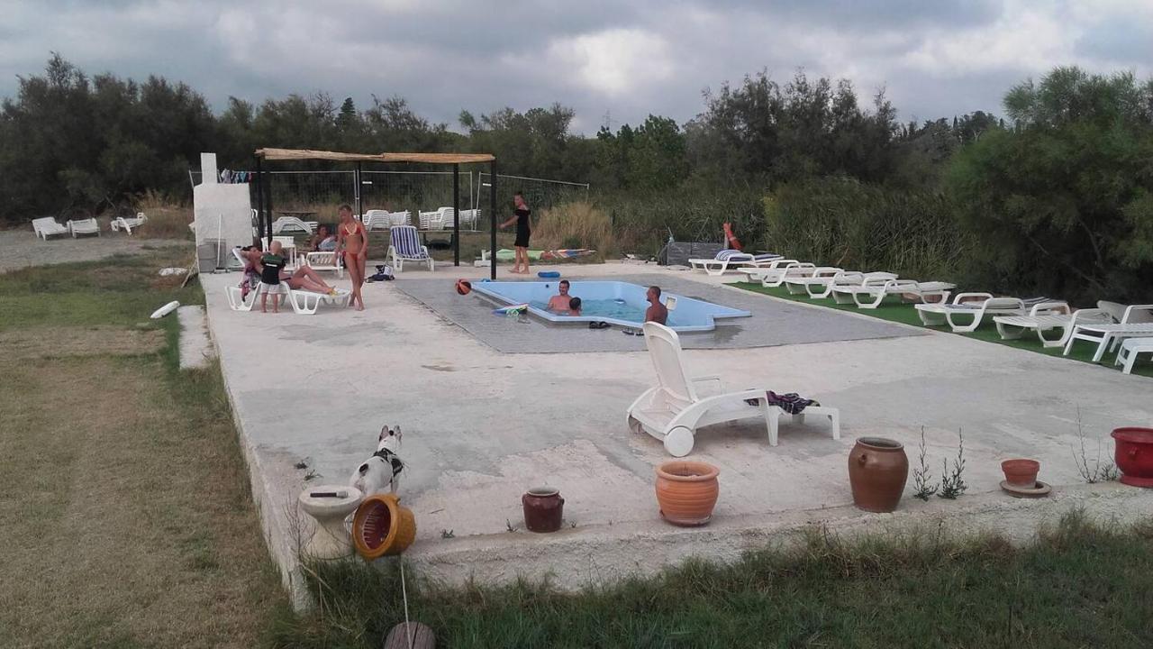 Plages De Camargue Et Logement Dans Un Site Calme De Reve 아흘르 외부 사진